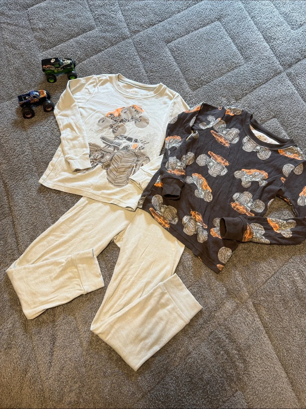 Carter's Monster Truck 2-Piece Pajama Set - Beige & Black